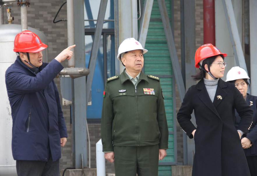 常州市委常委、常州军分区大校司令员廖鹏一行来yl6809永利调研公司党管武装相关工作